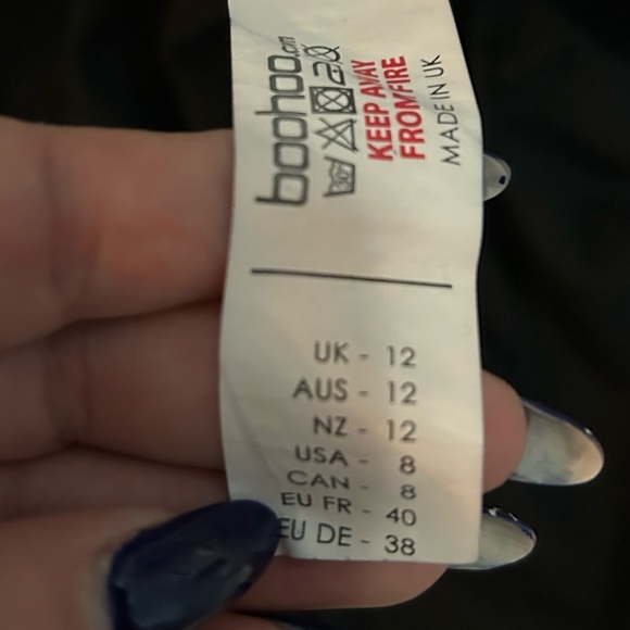 Boohoo night black ruffle hem mini dress - Picture 12 of 13